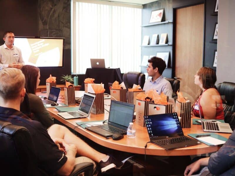 Quelle agence vidéo choisir pour réaliser une vidéo de présentation d&rsquo;entreprise